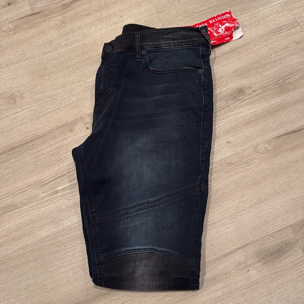 True Religion Rocco - Picture 4 of 5